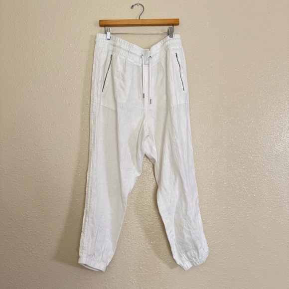 Athleta Cabo Linen Joggers in White - Picture 2 of 10